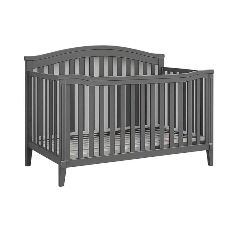 Cuna de madera con altura de colchón ajustable